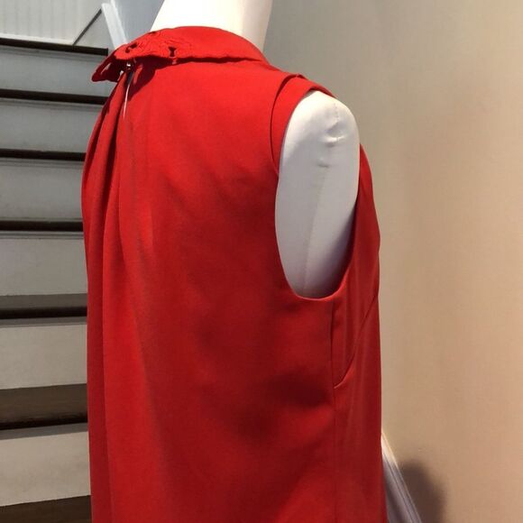 TED BAKER LONDON Red Sleeveless Holiday Dress Keyhole Accent On Back Sz 2 - Picture 10 of 16